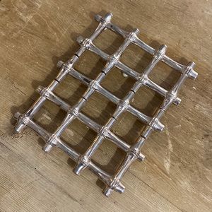 Vintage LEONARD Expanding SILVERPLATE BAMBOO Trivet